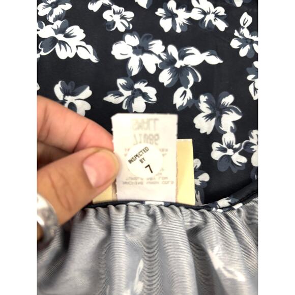 Vintage Women’s Lounger House Dress Short Sleeve SMALL Black White Floral - Picture 7 of 7